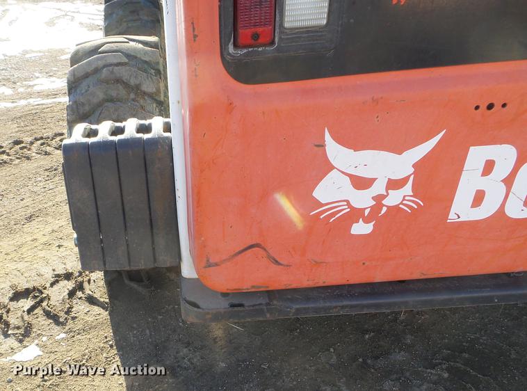image for item DD0710 2014 Bobcat S850 skid steer