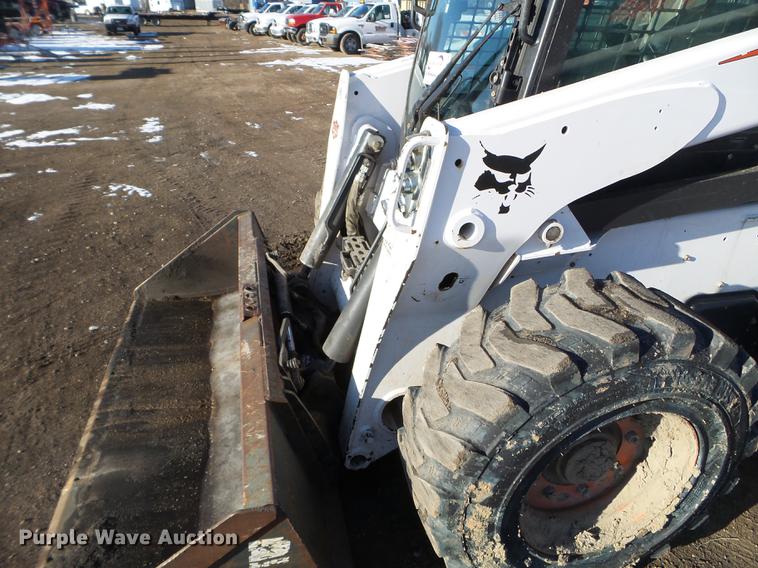 image for item DD0710 2014 Bobcat S850 skid steer