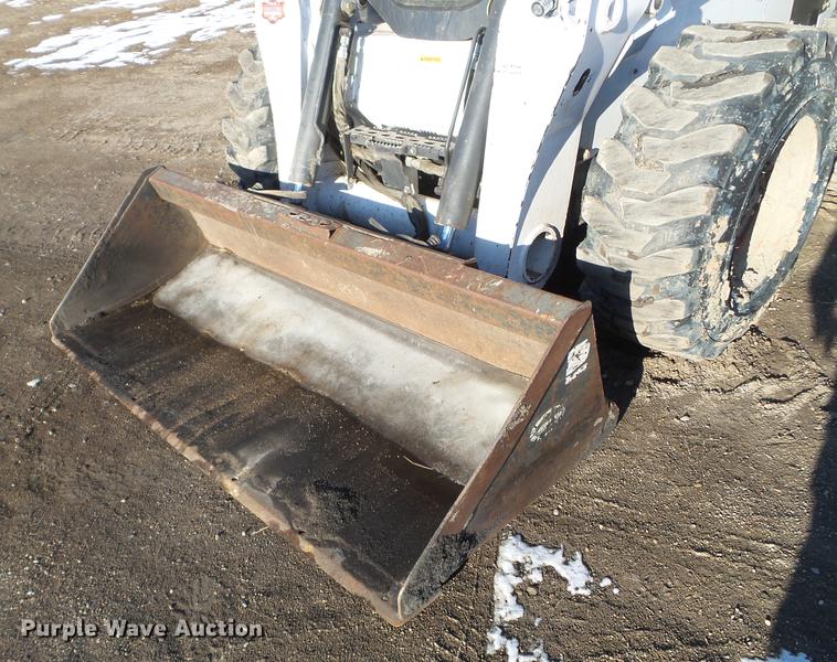 image for item DD0710 2014 Bobcat S850 skid steer