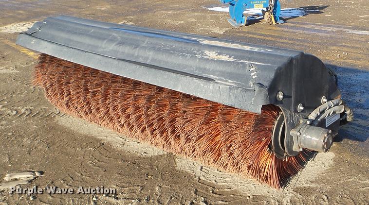 image for item DD0714 Bobcat broom