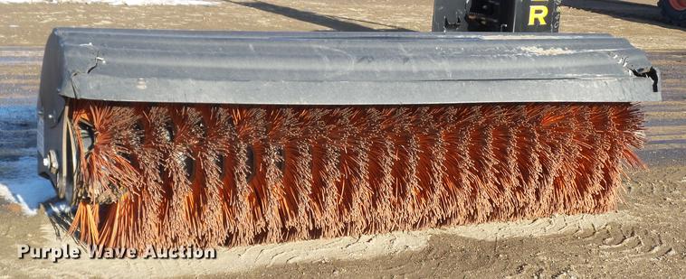 image for item DD0714 Bobcat broom