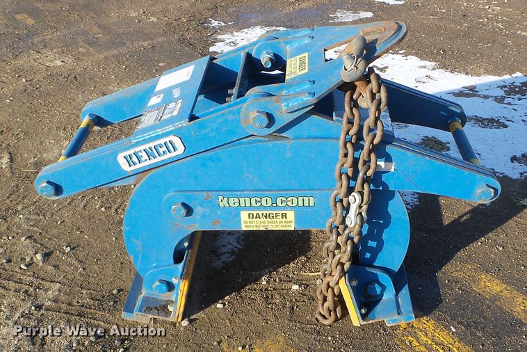 image for item DD0715 Kenco KL9000 barrier wall handler