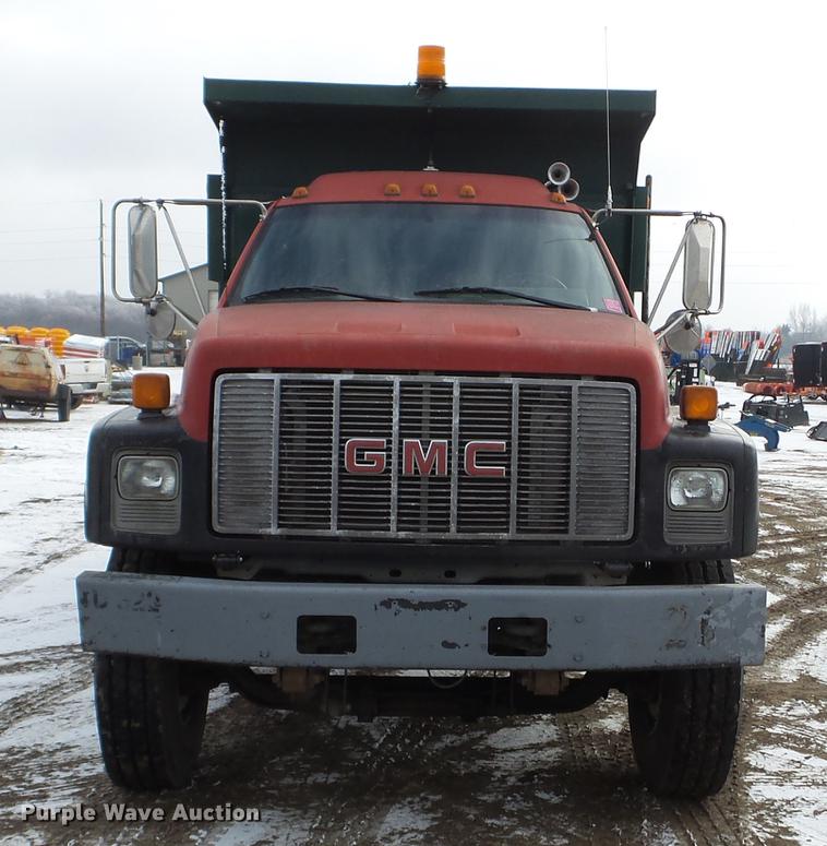 image for item DD0717 2002 GMC C7500 dump truck