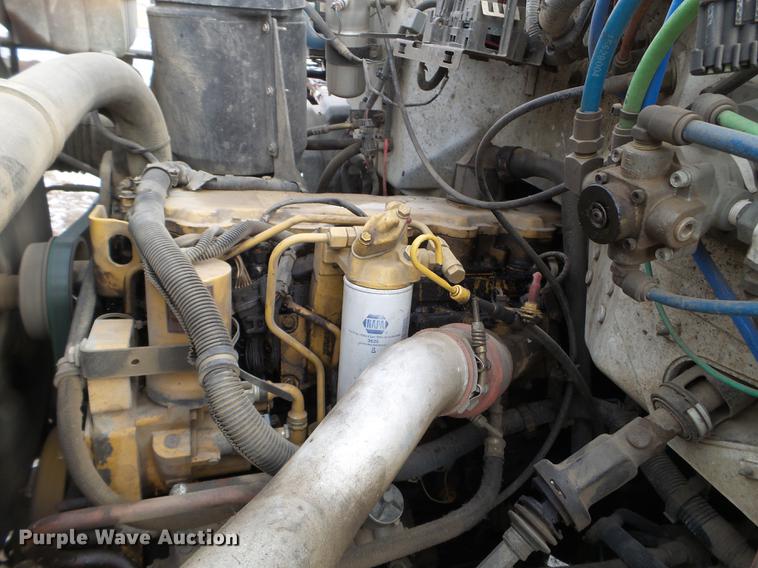 image for item DD0717 2002 GMC C7500 dump truck