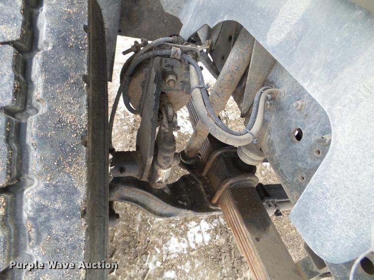 image for item DD0717 2002 GMC C7500 dump truck