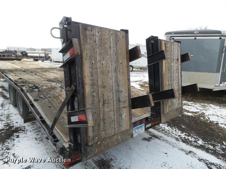 image for item DD0718 2017 Kaufman equipment trailer