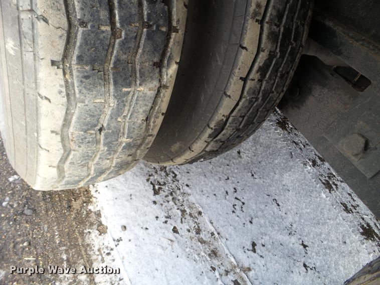 image for item DD0718 2017 Kaufman equipment trailer