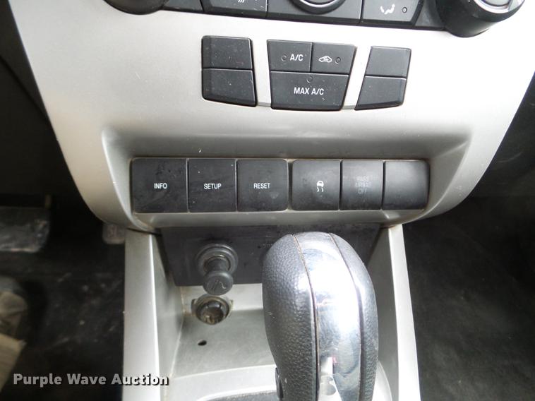 image for item DD0719 2010 Ford Focus