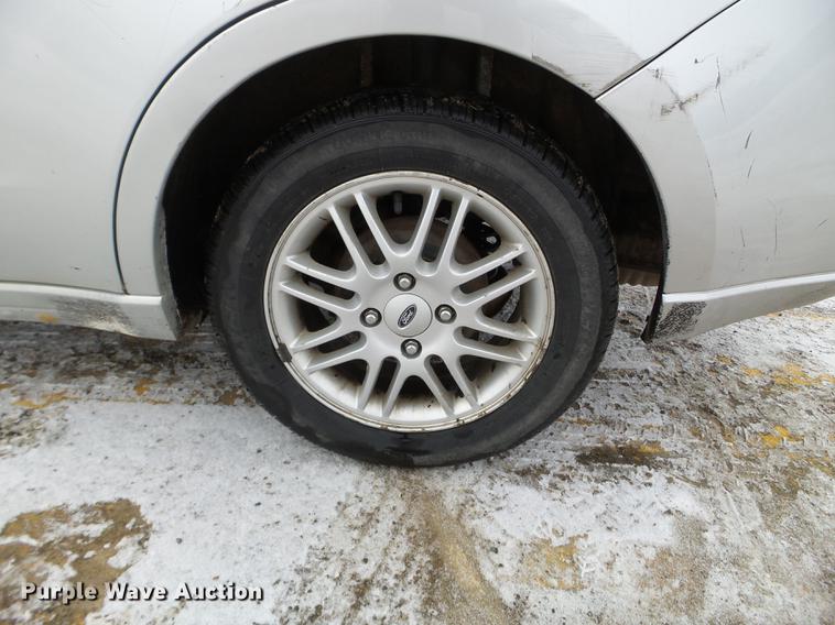 image for item DD0719 2010 Ford Focus
