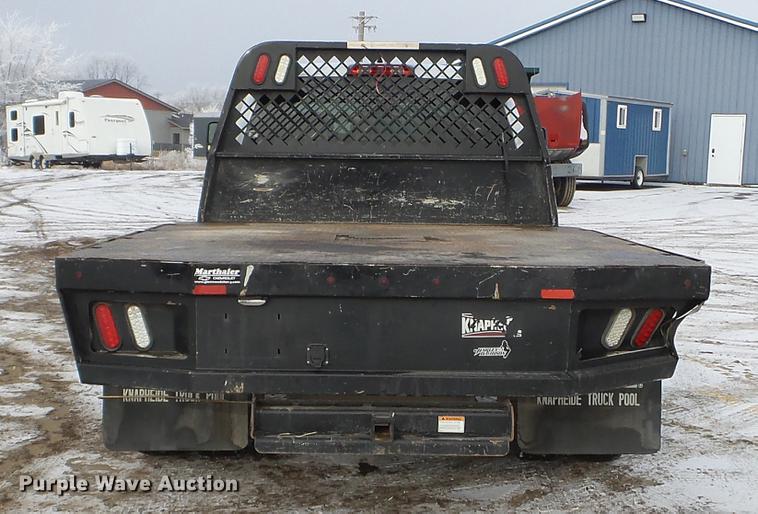 image for item DD0720 2015 Chevrolet Silverado 3500 Crew Cab flatbed pickup truck