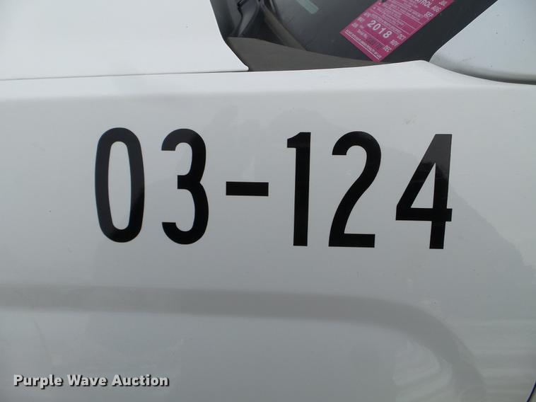 image for item DD0720 2015 Chevrolet Silverado 3500 Crew Cab flatbed pickup truck