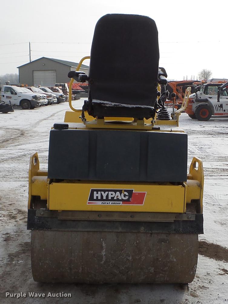 image for item DD0721 Hypac 07476B double drum vibratory roller