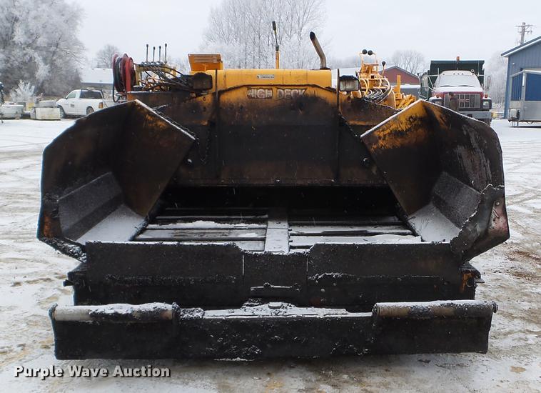 image for item DD0722 2005 Lee Boy 8500 paver