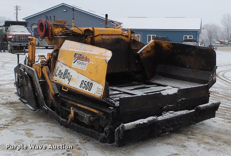 image for item DD0722 2005 Lee Boy 8500 paver
