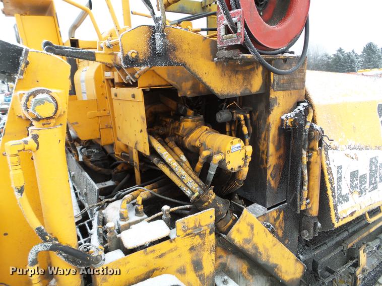 image for item DD0722 2005 Lee Boy 8500 paver