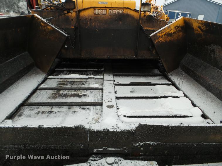 image for item DD0722 2005 Lee Boy 8500 paver