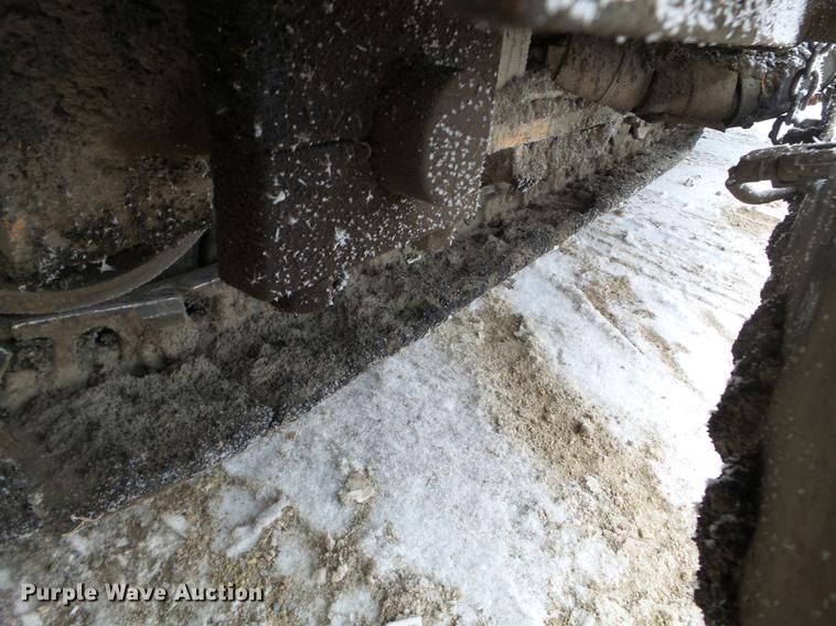 image for item DD0722 2005 Lee Boy 8500 paver