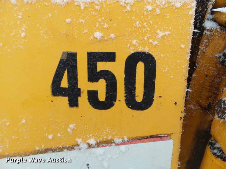 image for item DD0722 2005 Lee Boy 8500 paver