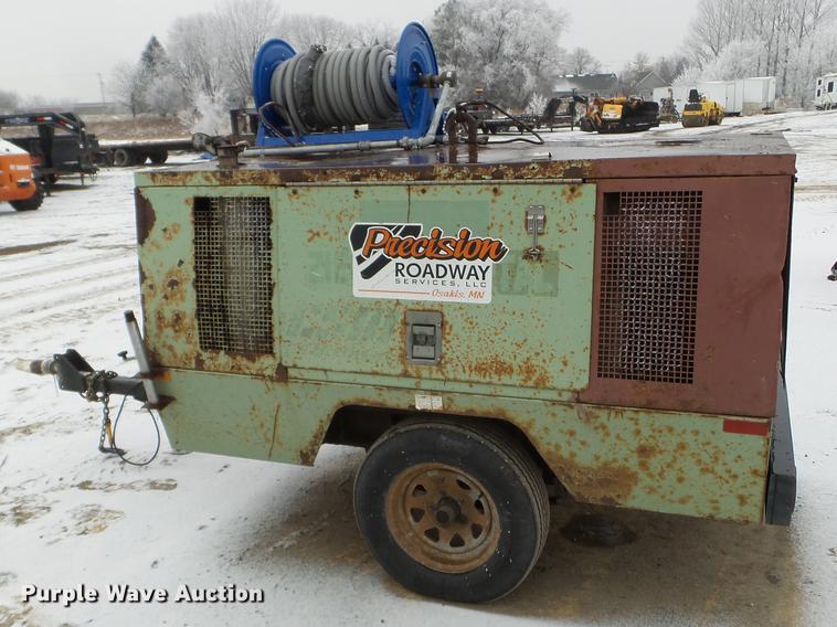 image for item DD0723 Sullair 185H air compressor