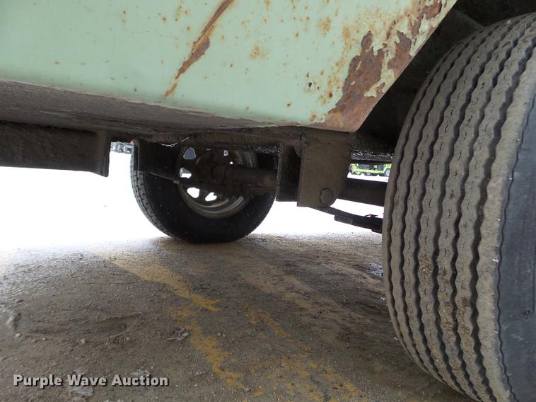 image for item DD0723 Sullair 185H air compressor