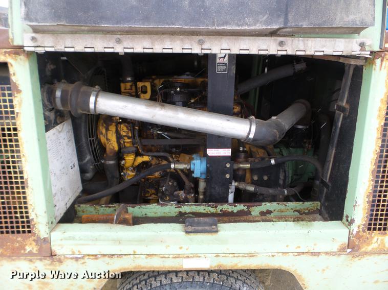 image for item DD0723 Sullair 185H air compressor