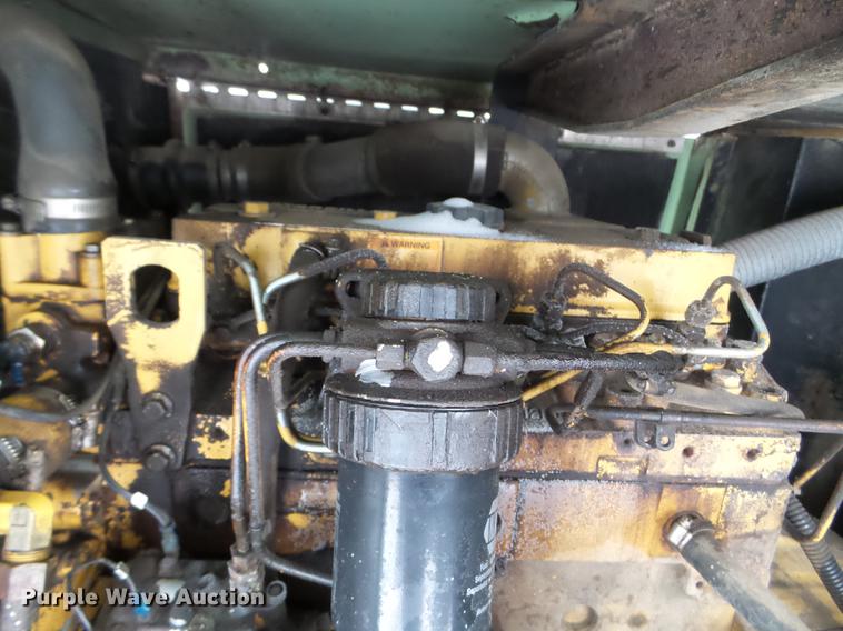 image for item DD0723 Sullair 185H air compressor