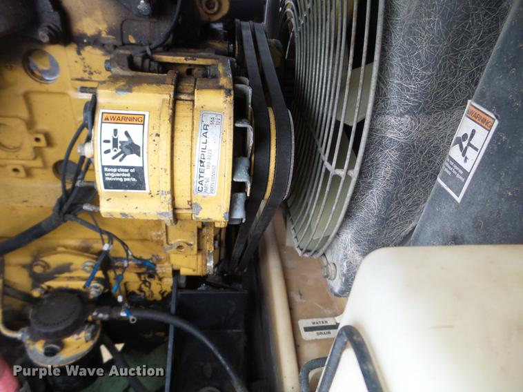 image for item DD0723 Sullair 185H air compressor