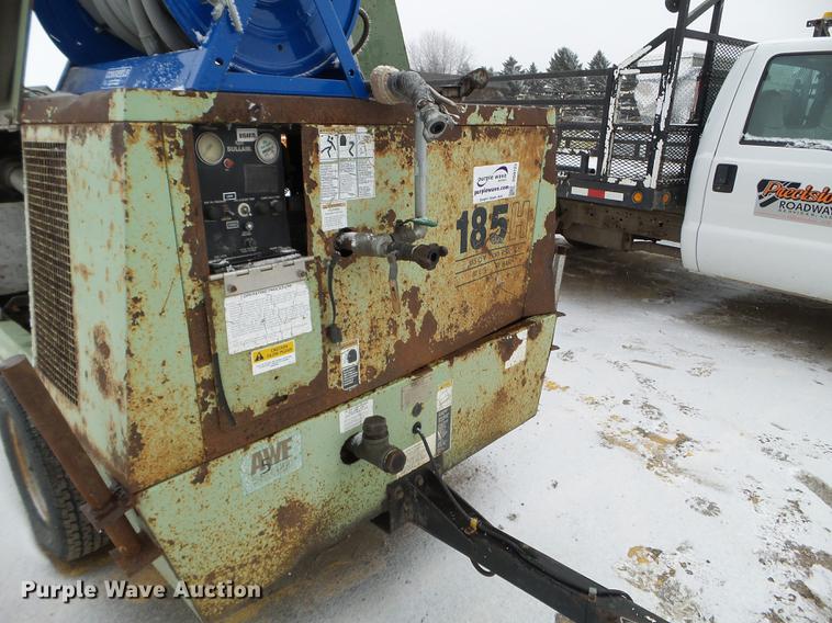 image for item DD0723 Sullair 185H air compressor