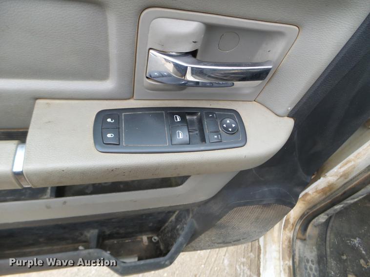 image for item DD0725 2011 Dodge Ram 1500 pickup truck