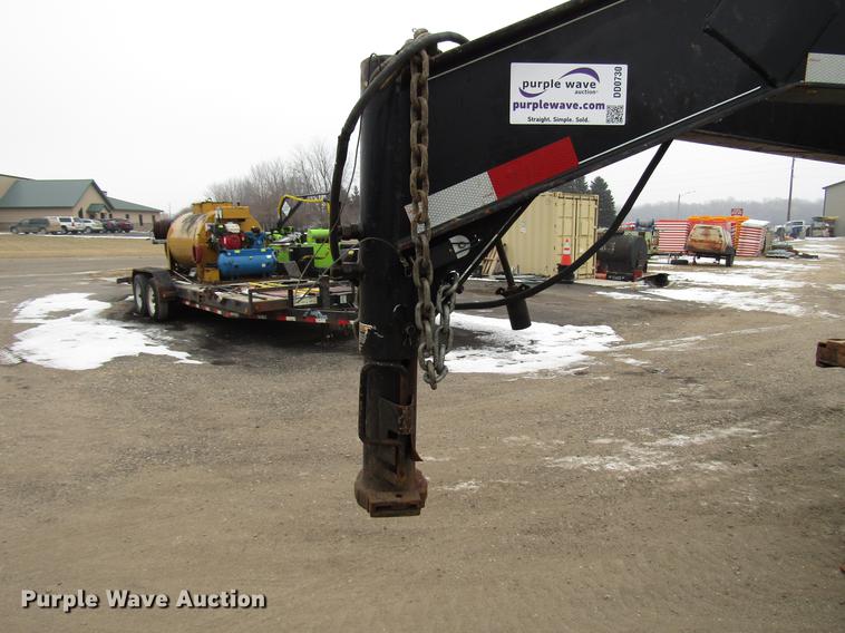 image for item DD0730 2014 Titan equipment trailer