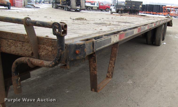 image for item DD0730 2014 Titan equipment trailer