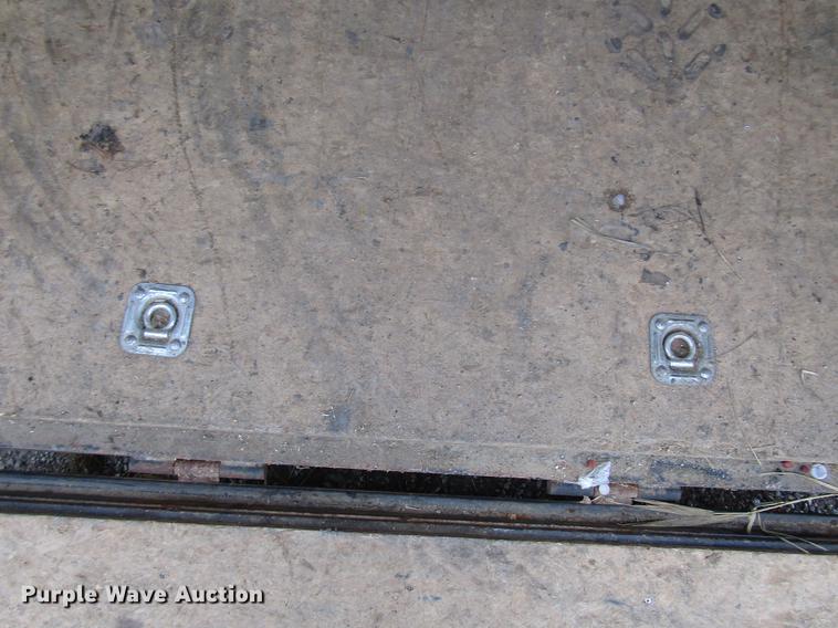 image for item DD0732 2017 Cargo Express enclosed cargo trailer