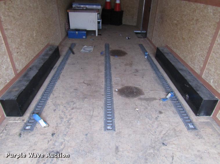 image for item DD0732 2017 Cargo Express enclosed cargo trailer