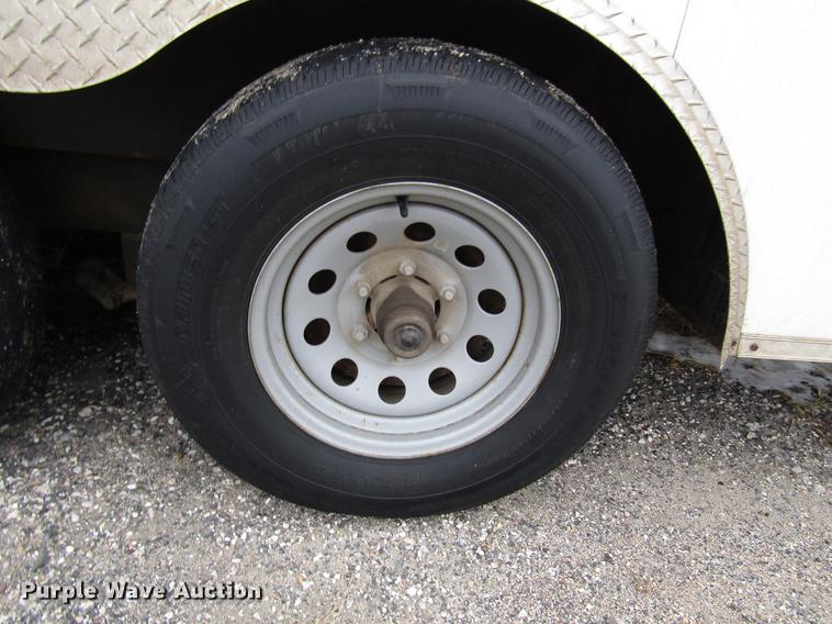 image for item DD0732 2017 Cargo Express enclosed cargo trailer