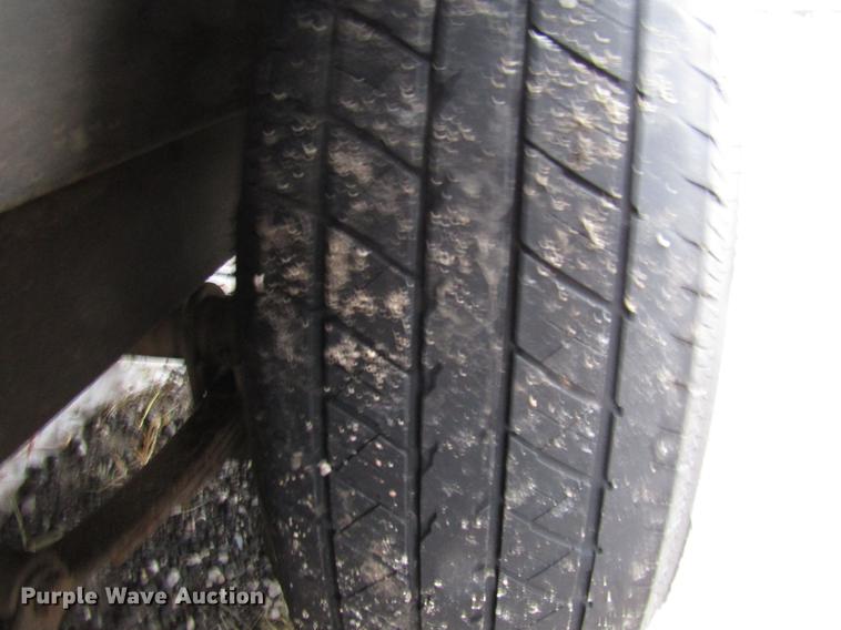 image for item DD0732 2017 Cargo Express enclosed cargo trailer