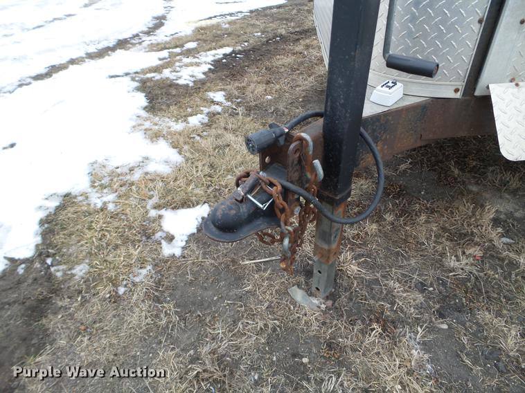 image for item DD0733 2008 Mirage enclosed cargo trailer