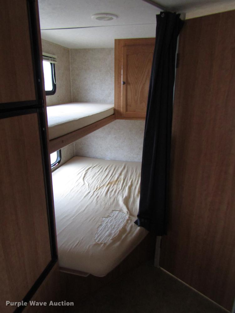 image for item DD0734 2008 Keystone Passport Ultra Lite 280BH camper