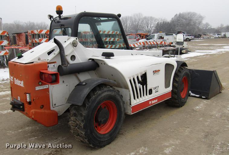 image for item DD0735 2014 Bobcat V417 telehandler