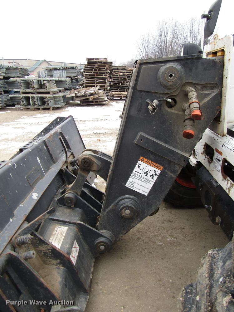 image for item DD0735 2014 Bobcat V417 telehandler