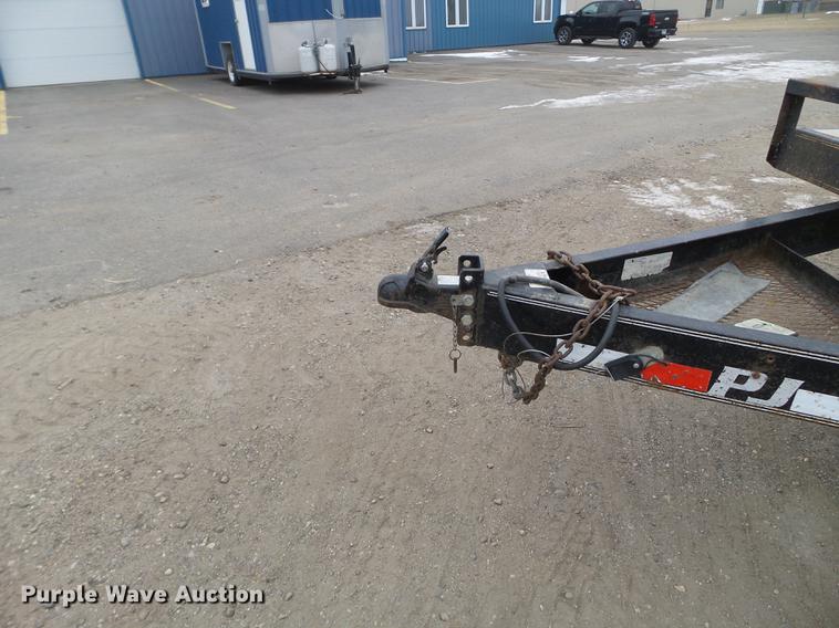 image for item DD0736 2013 PJ utility trailer