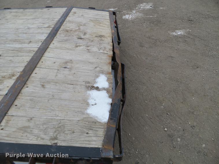 image for item DD0736 2013 PJ utility trailer