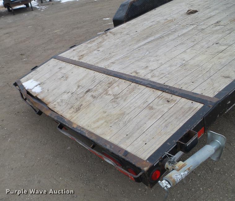 image for item DD0736 2013 PJ utility trailer