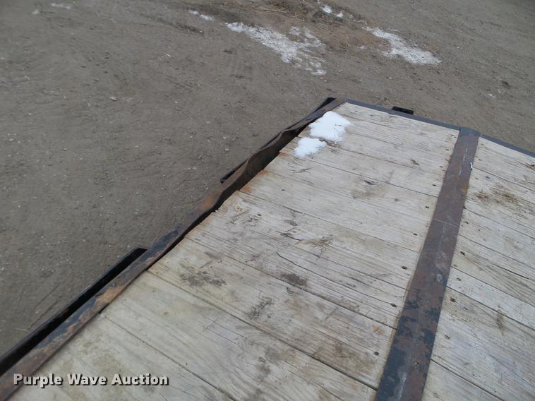 image for item DD0736 2013 PJ utility trailer