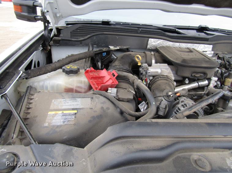 image for item DD0740 2016 Chevrolet Silverado 3500 Crew Cab pickup truck