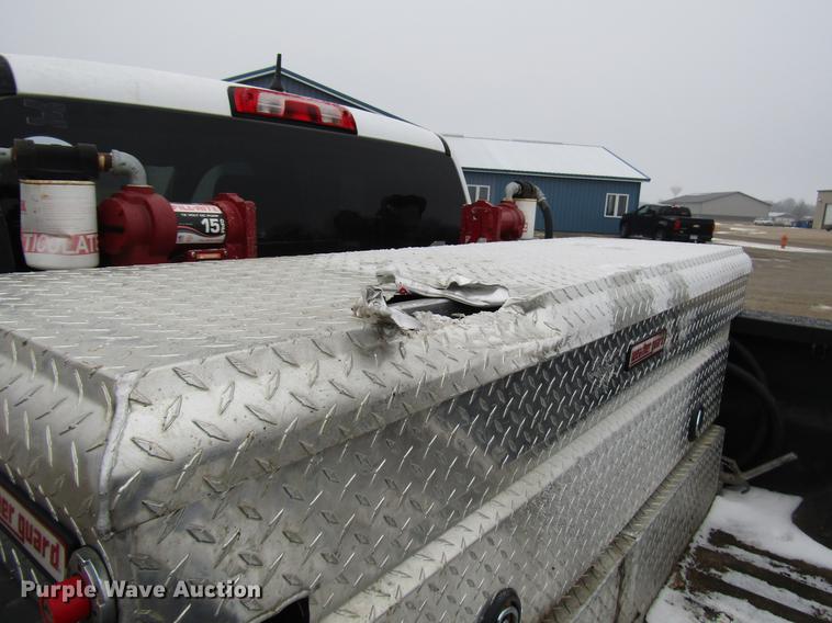 image for item DD0740 2016 Chevrolet Silverado 3500 Crew Cab pickup truck