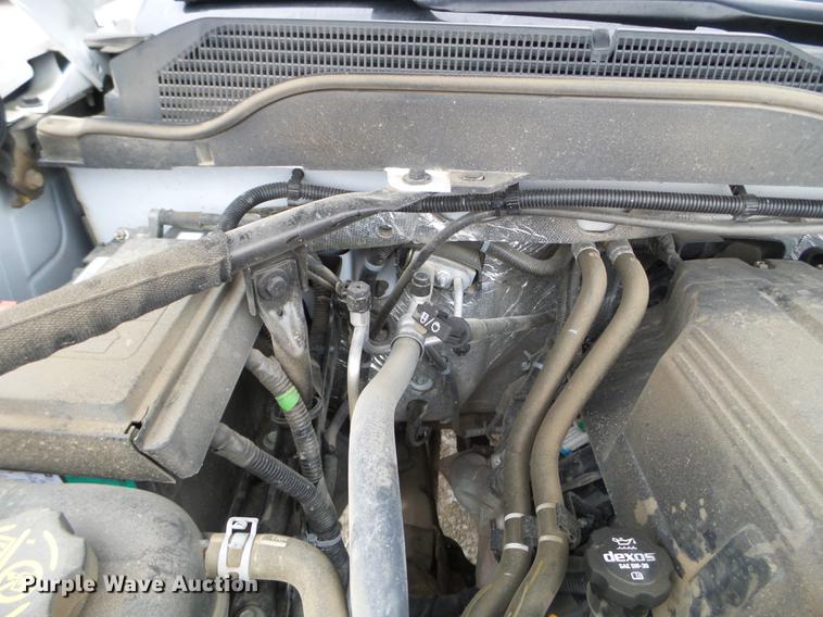 image for item DD0741 2015 Chevrolet Silverado 3500HD Crew Cab flatbed pickup truck