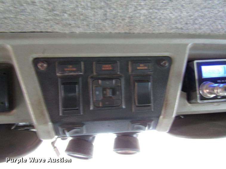 image for item DD0743 1995 Kenworth T600 dump truck