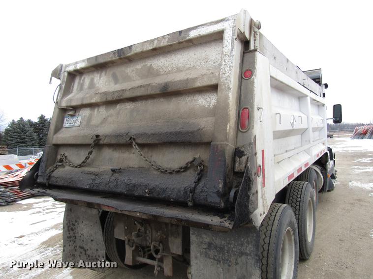 image for item DD0743 1995 Kenworth T600 dump truck