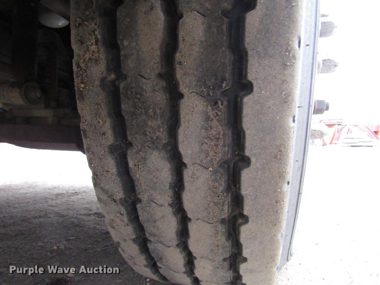 image for item DD0743 1995 Kenworth T600 dump truck