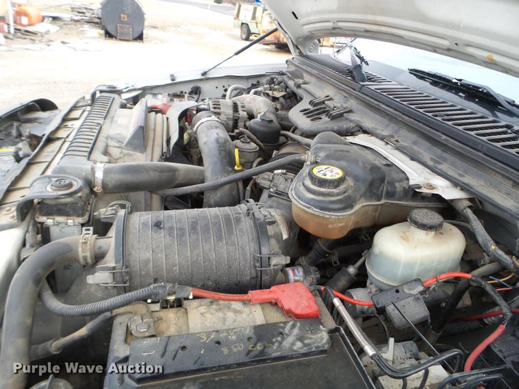 image for item DD0746 2006 Ford F350 Super Duty service truck